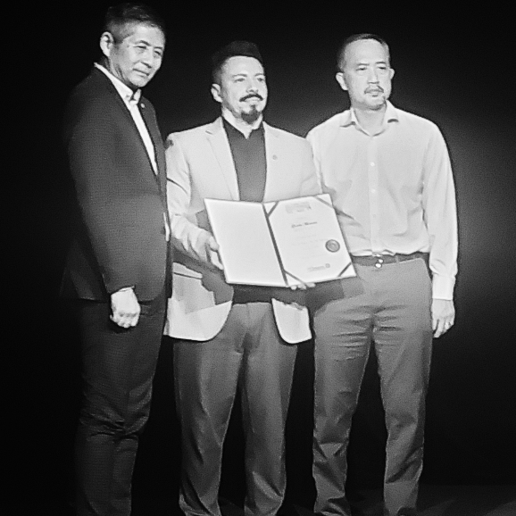 Mestre de Kung Fu nos 60 anos de Grão-mestre Leo Imamura 10 Mestre de Kung Fu Sifu Mestre Monnerat e Grão Mestre Willoiam Moy